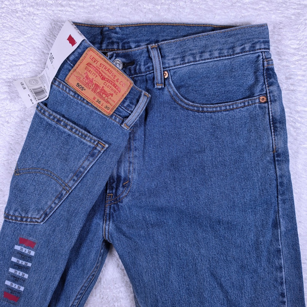 NEW Levi's 505 Straight Fit Mens 36/30 Blue Straight Leg Jeans 4100144894 NWT